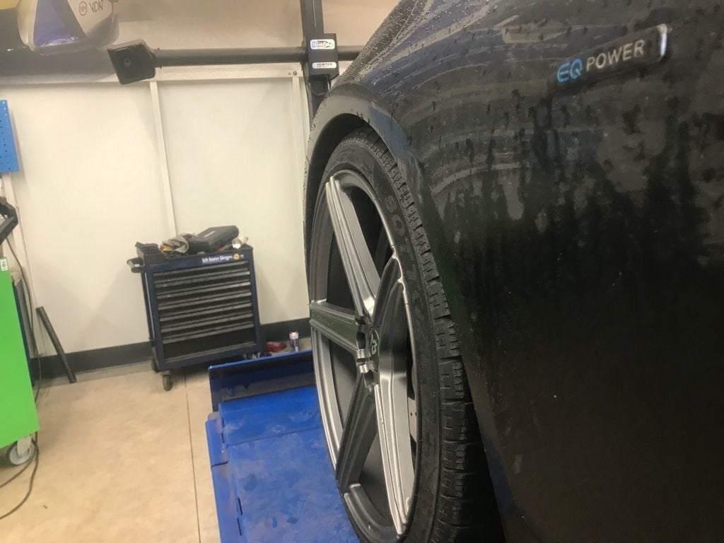 MERCEDES-BENZ E-Klasse T-Modell R1ES KV1 grau matt