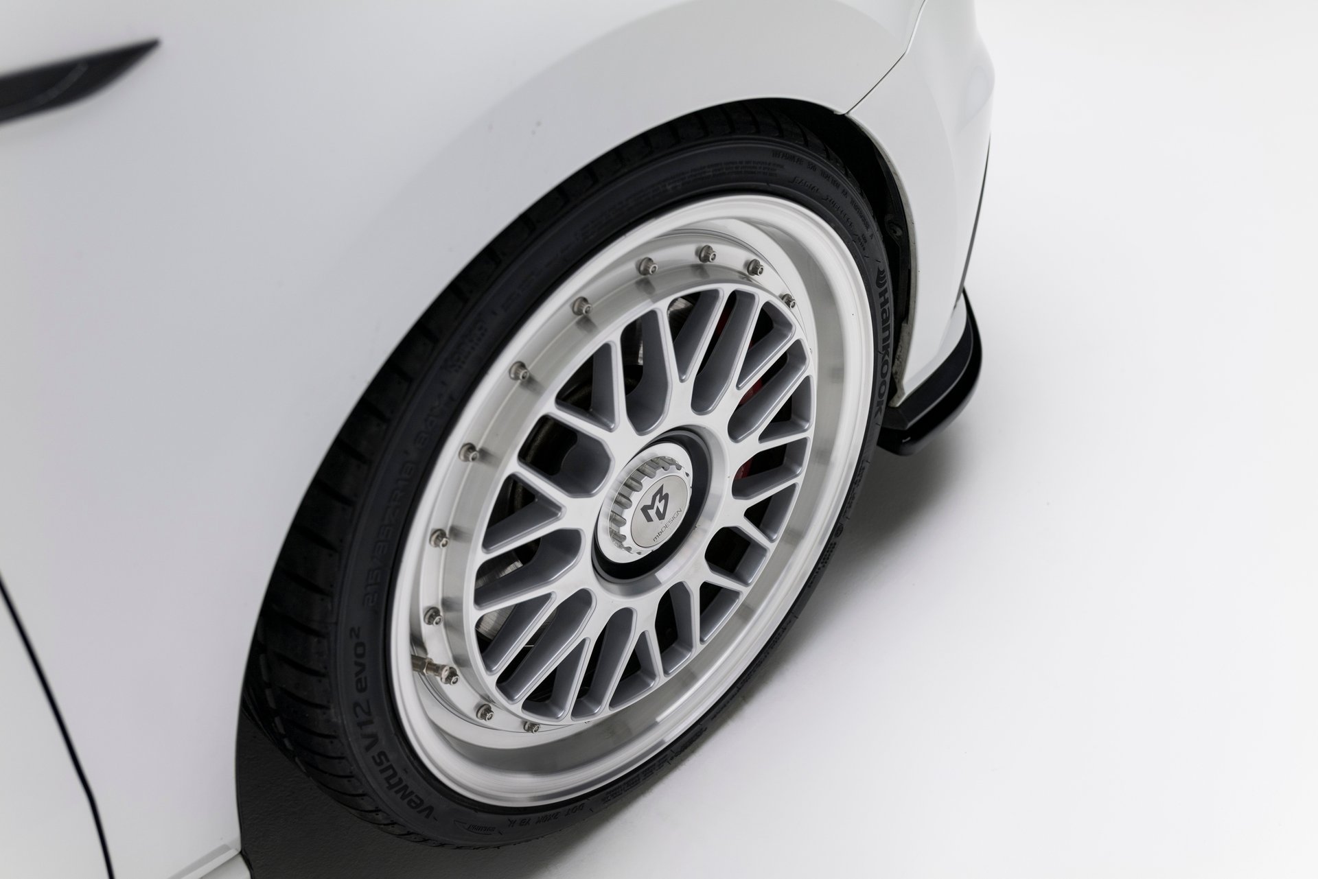 VOLKSWAGEN Polo 6R LV1 silber glänzend voll poliert