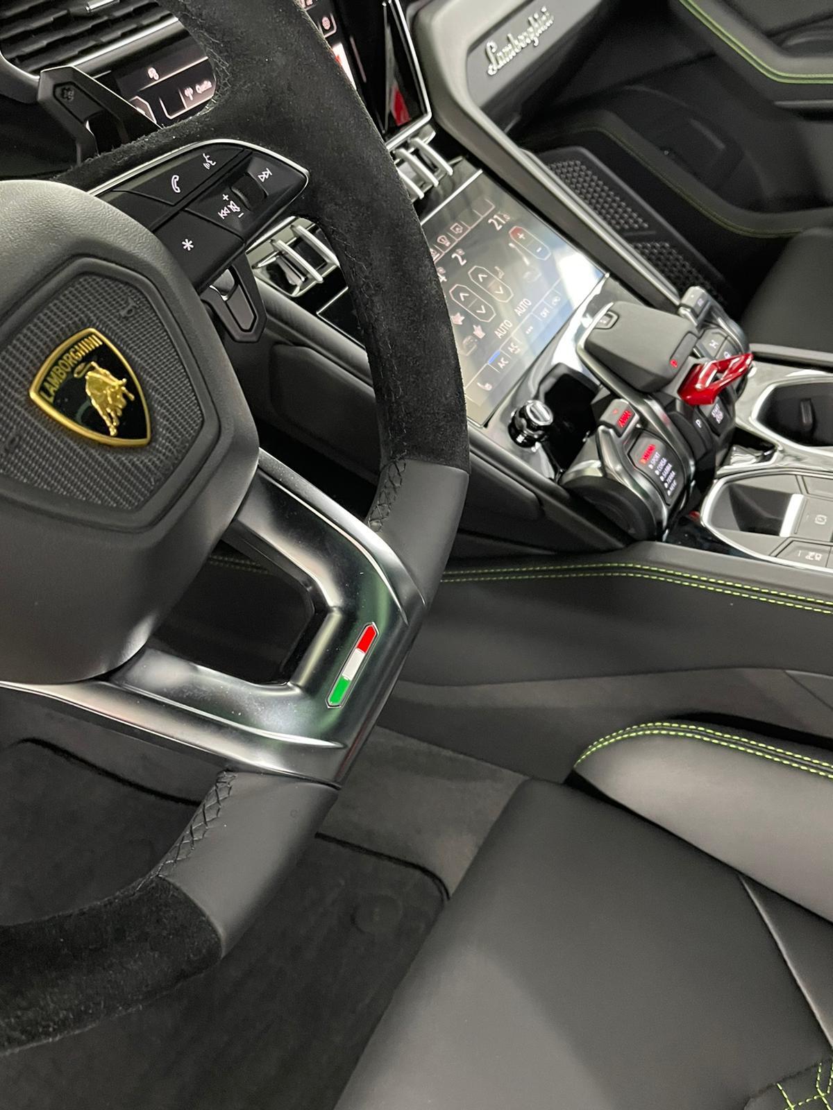 mbDESIGN 24-inch wheels for Lamborghini Urus 4.0 V8