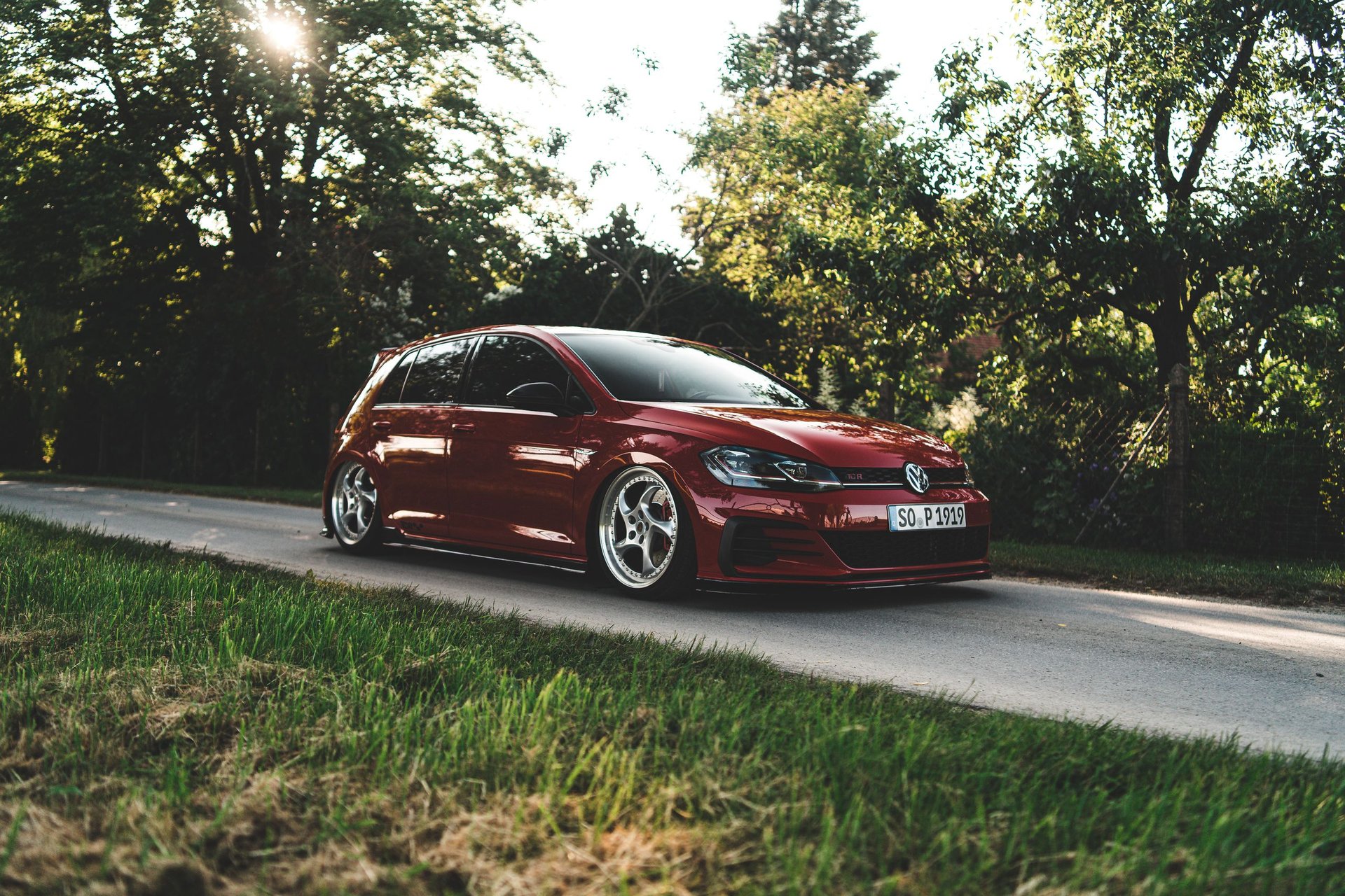 VOLKSWAGEN Golf 7 AU - TURBO S silber glänzend poliert