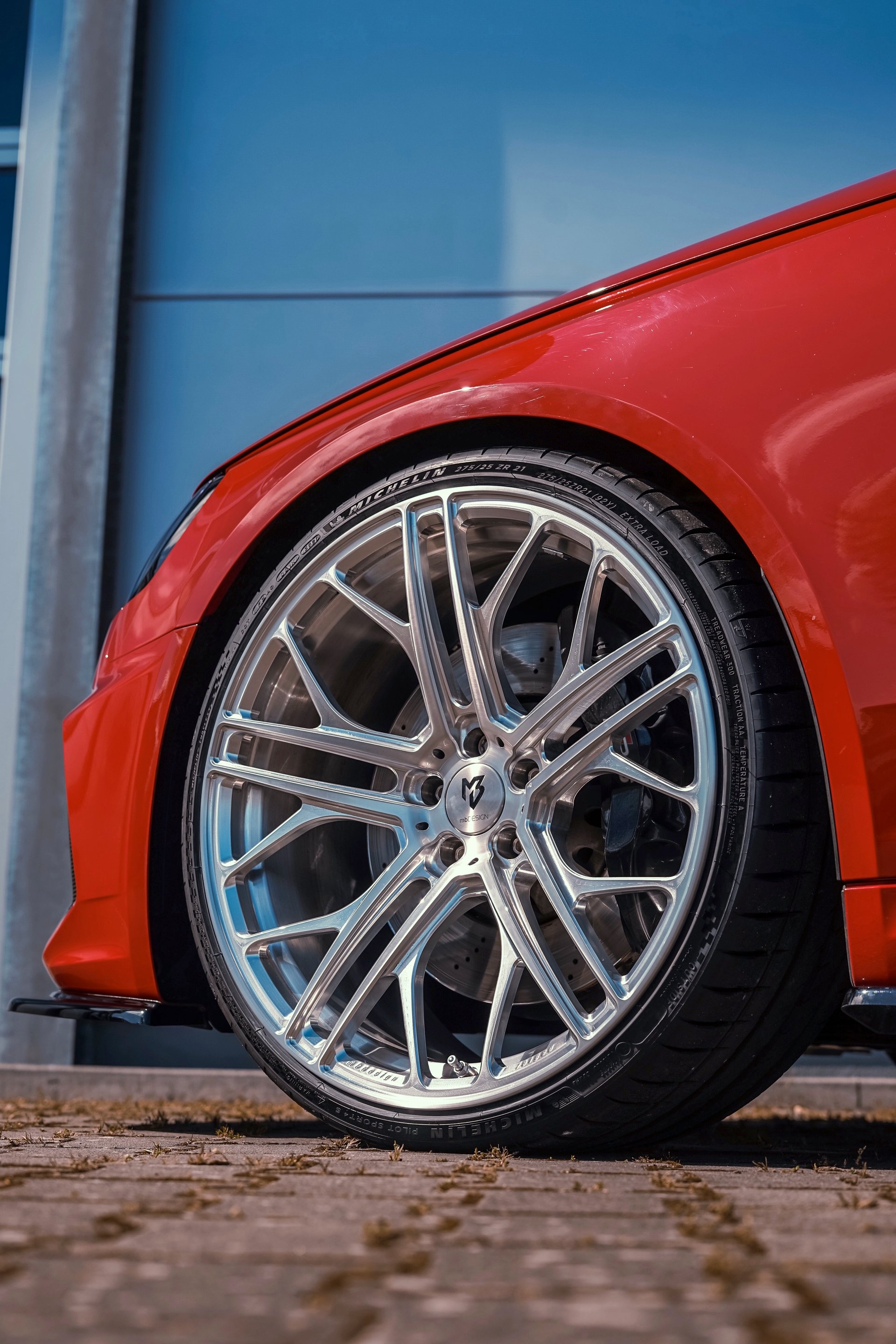 Audi RS4 Avant with 10.0x21 Wheels - Perfect Combination