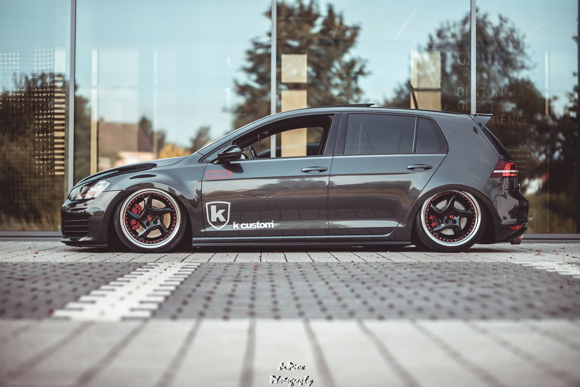 VOLKSWAGEN Golf 7 AU - TURBO S schwarz glänzend poliert