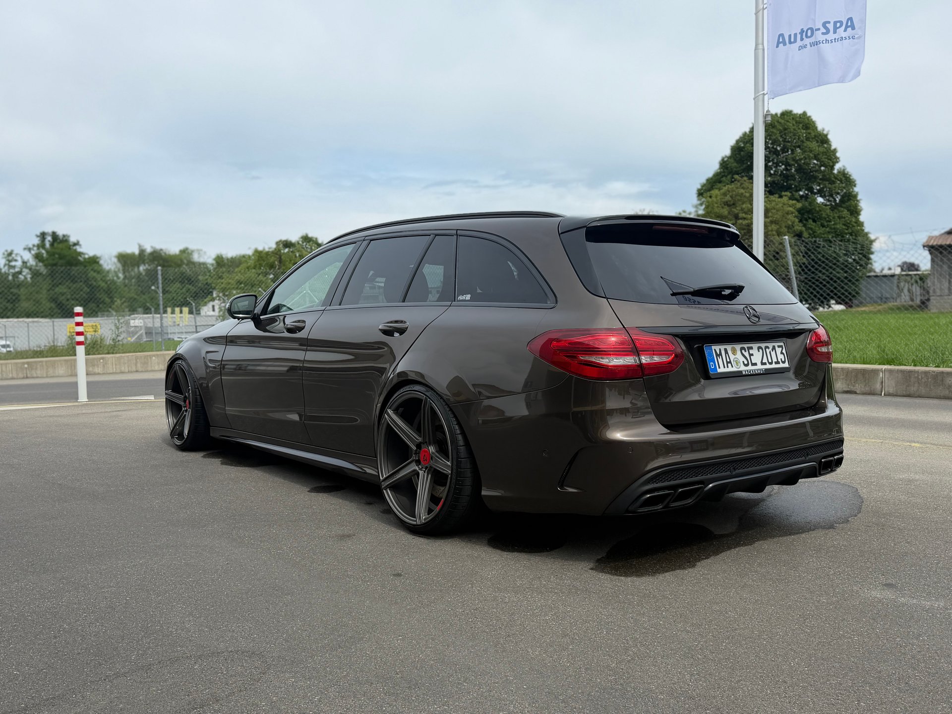 MERCEDES-BENZ C-Klasse T-Modell AMG 204K-AMG(S205) C 63 S AMG KV1 grau glänzend