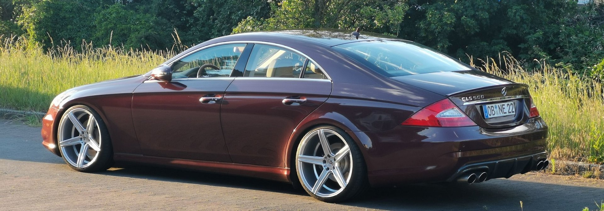 MERCEDES-BENZ CLS-Klasse 219 KV1 silber glänzend