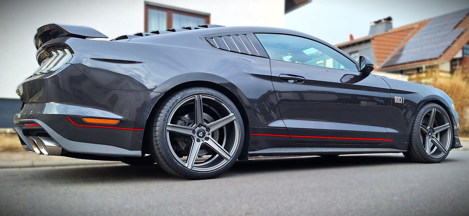 FORD Mustang Mach 1 with mbDESIGN DC wheels in 20 inch
