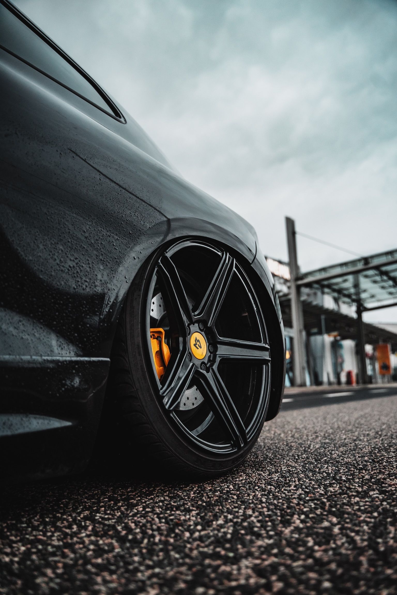 VOLKSWAGEN Scirocco R 13 KV1 schwarz glänzend